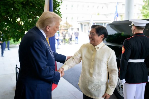 送钱宝 国防部给菲律宾定性了, 小马科斯的“卖国求荣”, 真正惹怒中国
